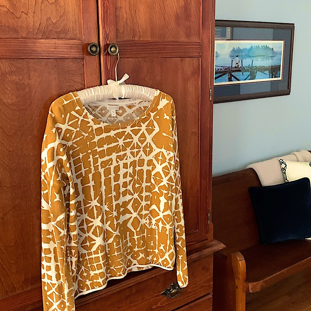 Pretty contrast of autumn gold print and cream : silk / cotton sweater.